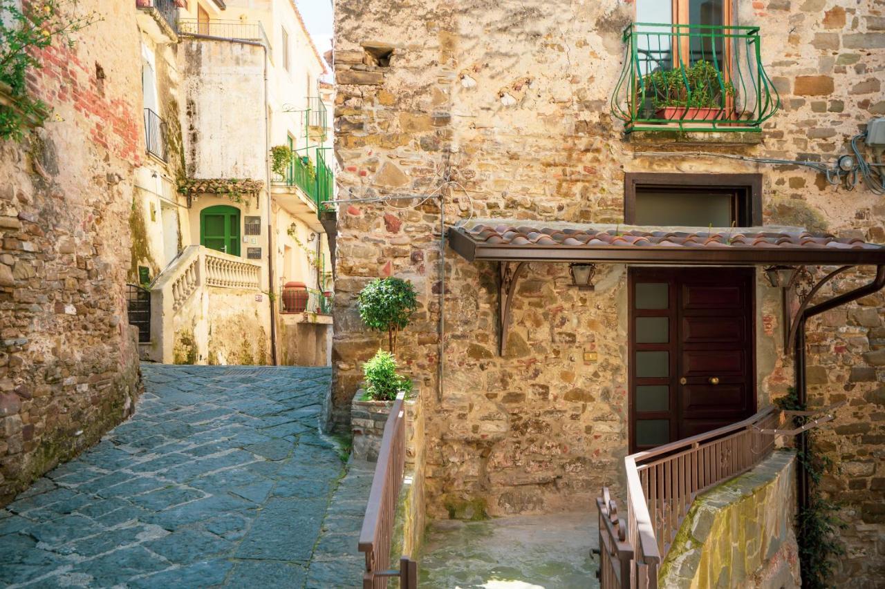 Borgo Dei Saraceni - Suites&Apartments Agropoli Esterno foto